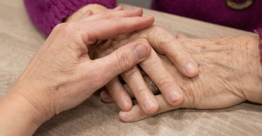 moeder jaloers op dochter