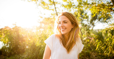 Woman – sunny portrait