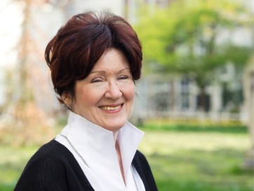 sue Johnson over een liefdevolle relatie