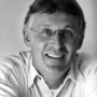 Portretfoto van auteur Frans Schalkwijk