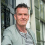 Portretfoto van auteur Jeroen Kleijne