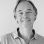 Portretfoto van auteur Ruud Hollander