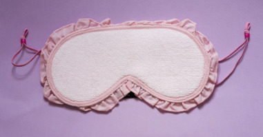 An eye mask