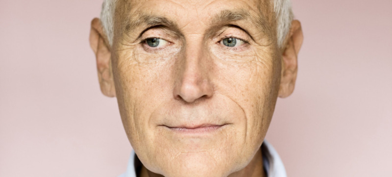 Portretfoto Arthur Japin - Psychologie Magazine editie 12 - Hooggevoeligheid