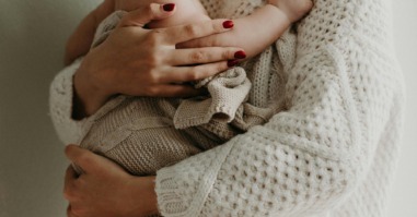 moeder en een baby