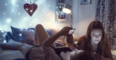 girls on phones