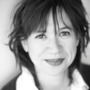 Portretfoto van auteur Marieke Sibarani