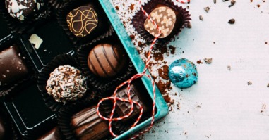 2292 x 1166 choc