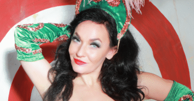 Burlesque-danseres Daniëlle Geurs