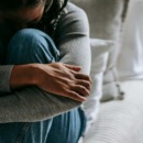 Vrouw die angstig is