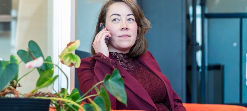 Beeld Chantal branded content artikel Psychologie_de Luisterlijn Cropped