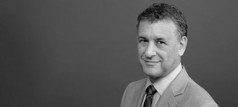 Neuropsycholoog Daniel Levitin: ‘Kritischer denken levert je veel op’