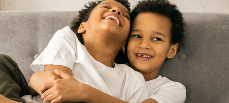 Kinderen met broers of zussen kunnen zich later beter verplaatsen in een ander