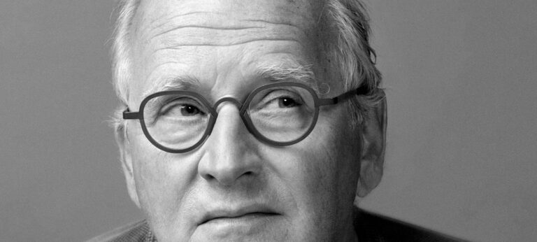 Auteur Herman Koch over paniekaanvallen: ‘Oké, dan val ik maar dood neer, dacht ik’